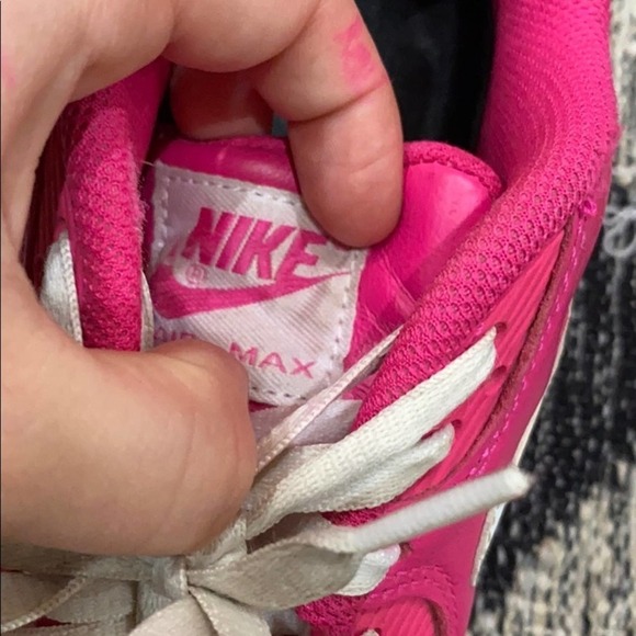 Nike women’s custom hot pink leather air max - Picture 4 of 10